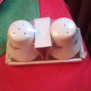 Christmas Salt an Pepper Shaker