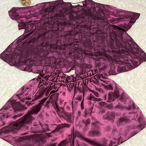 Victoria Secret pajama Set size “S”