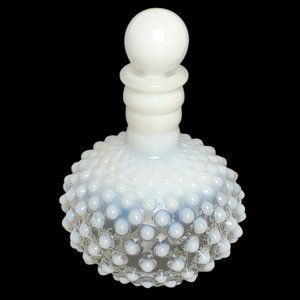 VTG FENTON OPALESCENT HOBNAIL PERFUME BOTTLE STOPPER Decanter White Milk Glass