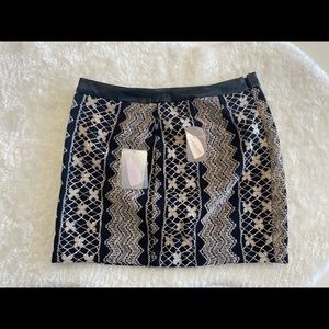 Forever21 brand-new embroidered mini skirt