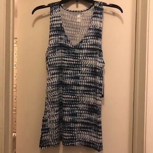 NWT Gaiam XS Lunar Tank Liza Print Yoga Top