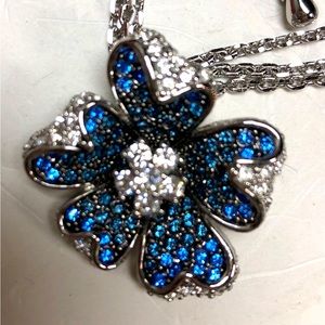 JOAN COLLINS Blue Flower Necklace