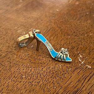 JUICY COUTURE High heel peep toe charm jewelry Gold / Blue