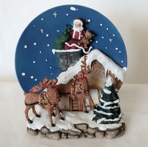 Vintage 1997 "A Christmas Remembered" Collectors Plate & Stand Santa & Reindeer