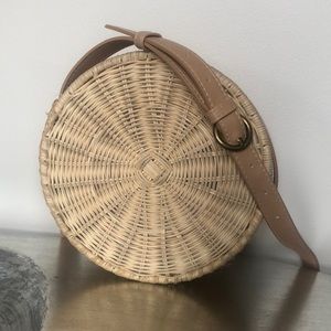 Round Rattan Woven Crossbody Circle