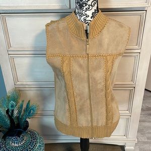 Designers Studio Zip Front Suede Tan Vest med