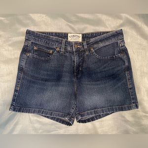 Misses Size 10 Levi’s Signature Blue Jeans Shorts