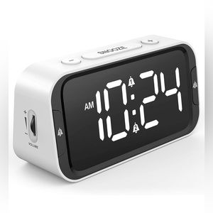 LED Digital Alarm Clock for Bedroom, Simple Bedside Alarm Clock