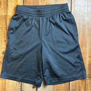 Cat & Jack Boys size 6 to 7 Gray Active Wear Shorts