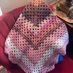 CROCHET HANDMADE BABY BLANKET