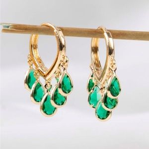 ✨Green & Gold Crystal Water Drop Earrings