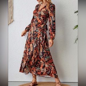 ✨Paisley Print Knot Side Wrap Dress