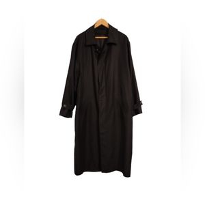 Men's Black Trench Coat with Button Enclosure at the Front