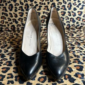 Peter Kaiser black pumps size 7.5