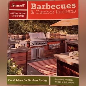 Sunset Barbecues & Outdoor Kitchens/Design & Build Guide/192 pages/Pics & How To