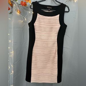 Dana Buchman Dress. Size 14. Black and peachy pink.