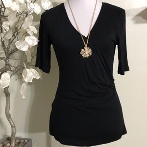 ANN TAYLOR BLACK TOP