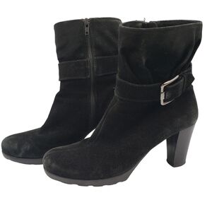 La Canadienne Black Suede Heeled Ankle Boots Size 8.5 Side Zip Treads