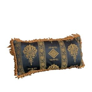 Newport accent pillow.