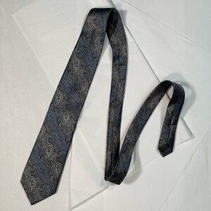 Pronto-Uomo Couture Blue, Silver, Chrome Paisley Patterned Tie