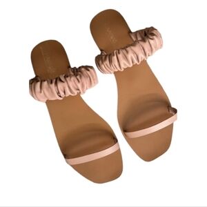 Anthropologie Kaanas Leather Scrunch Slide Sandal