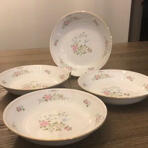 Crown Ming china 7 1/2” soup bowl set of 4 Bird of Paradise pattern euc (b)