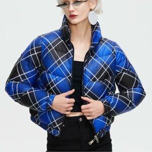 ZIAI Blue Plaid Puffer Zip Up Crop Short Winter Jacket Coat nWOT Size 38/8