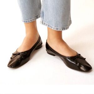 ANTHROPOLOGIE Schutz Black Flats, Sz 8.