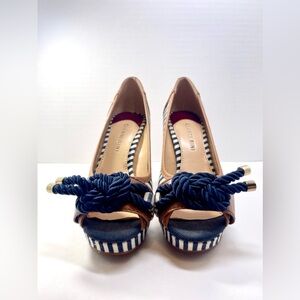 Gianni Bini Women’s Nautical Blue and White Stripe Heels Size 6.5