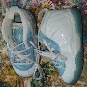 Nike infant basketball sneakers