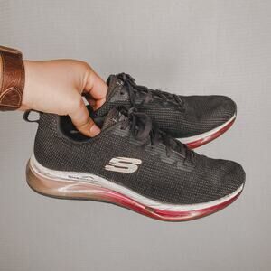 Skechers | Womans Black Sneaker Athletic 7.5