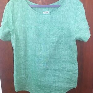 Linen top never worn