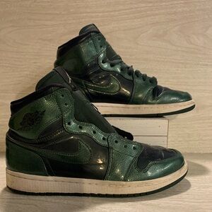 Nike Air Jordan 1 Retro Green