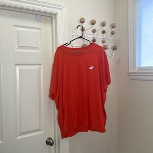 Nike - Classic Vintage 90s Logo Shirt - Orange - XXL