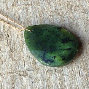 Genuine Green Serpentine Gemstone Faceted Teardrop Necklace - 17 Inch Chain