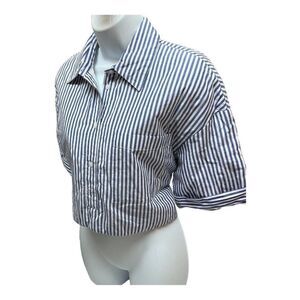 Zara Striped Quilted Shirt Button Down Cropped White Collar Preppy