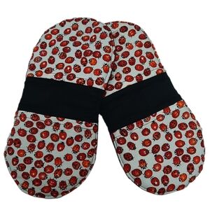 🍒 New - Oven Mitts Micromitts w/ Magnets Ladybug Pattern by Honeysuckle Cottage