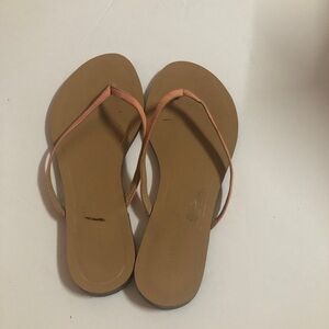 Banana Republic Flat Flip Flop Sandals Size 8