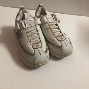 Skechers Girls White Sneakers Size 13 🎉1x HP🎉