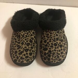 Women's Brown Leopard Slippers Size 9
