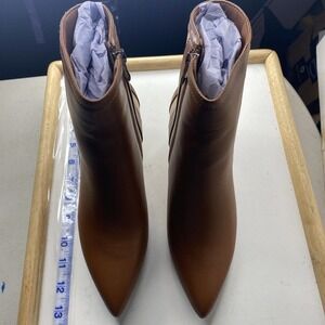 ASRO womens boots size 8M