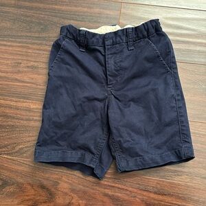 Gap kids boys navy blue khaki  uniform shorts with adjustable waist size 6