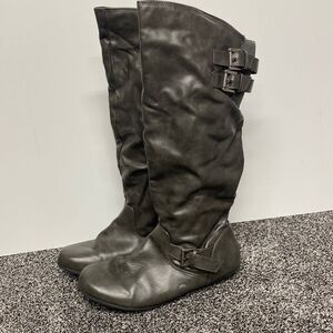 Rampage gray knee-high Flat boots, size 9 1/2