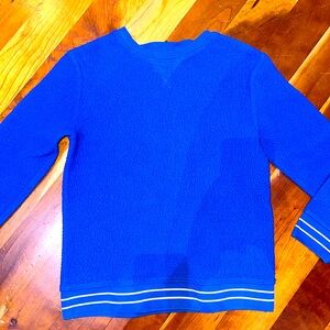 Cat & Jack Boys fleece crewnecks in Blue and Cherry red. Size Small 6/7.