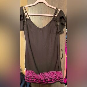 Off the shoulder dress. EUC, small