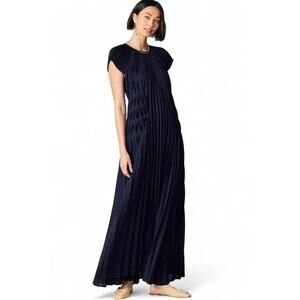 Current Air Fluttered Pleated Maxi Dress in Navy M