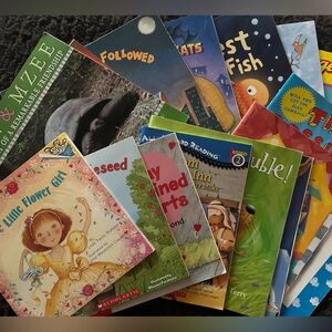 Bundle of 17 Kids Paperback Books