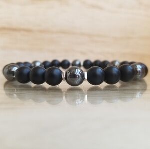 Black Onyx & Hematite Bracelet