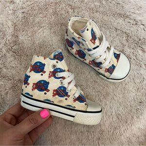 Rare Vintage Converse All Star Toddler Size 4.5 Planet Hollywood High Top Shoes