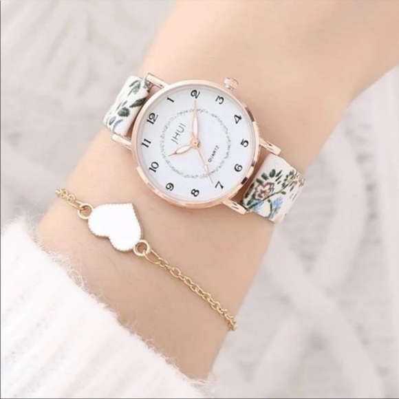 Two Piece Quartz Floral Watch and Bracelet Set - Picture 1 of 5